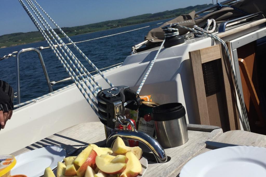 Original-Foto eines Kunden | Vercharterer hat mehrere baugleiche Yachten. Abweichungen sind möglich.