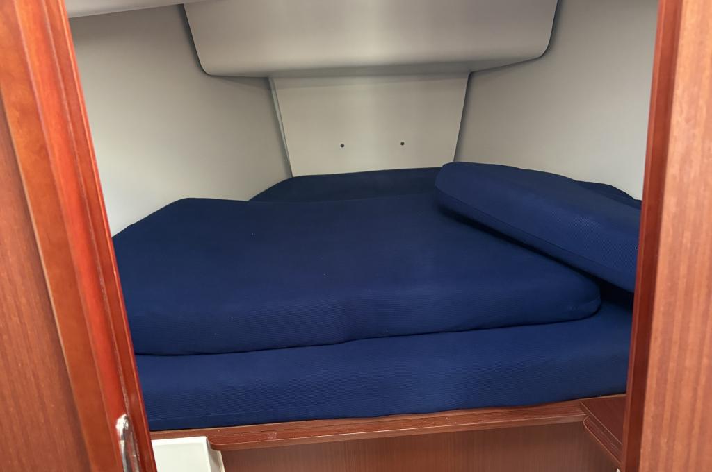 Original-Foto eines Kunden | Vercharterer hat mehrere baugleiche Yachten. Abweichungen sind möglich.