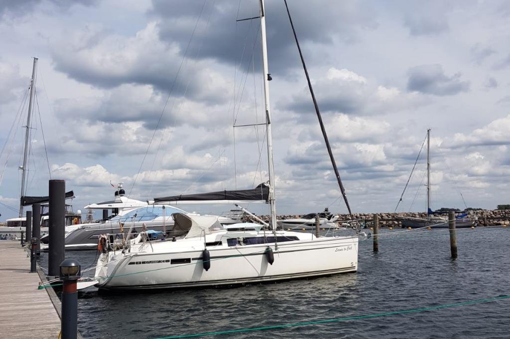 Original-Foto eines Kunden | Vercharterer hat mehrere baugleiche Yachten. Abweichungen sind möglich.