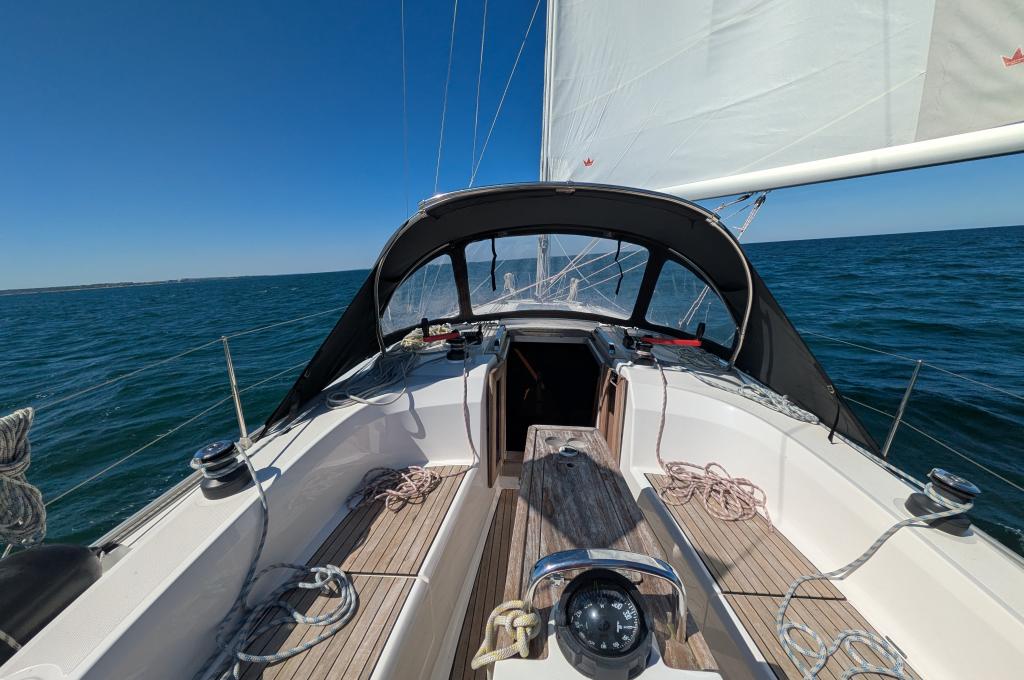 Original-Foto eines Kunden | aufgenommen am 12.05.2025 | Vercharterer hat mehrere baugleiche Yachten. Abweichungen sind möglich.