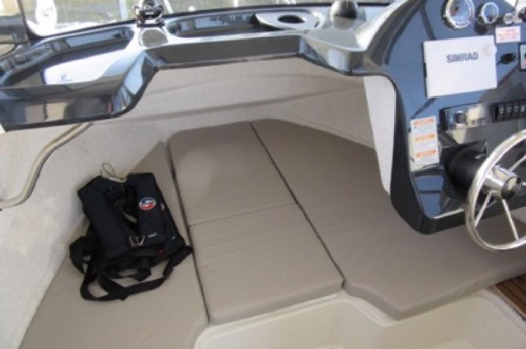 Original-Foto | aufgenommen am 01.01.1980 | Vercharterer hat mehrere baugleiche Yachten. Abweichungen sind möglich.