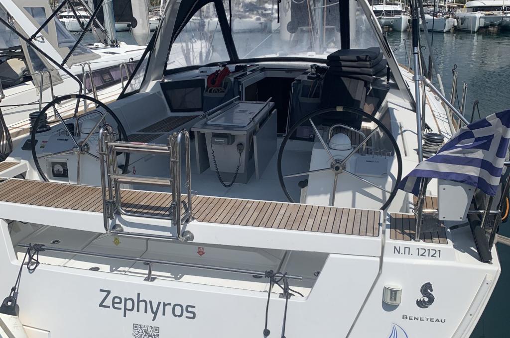 Original-Foto eines Kunden | Vercharterer hat mehrere baugleiche Yachten. Abweichungen sind möglich.