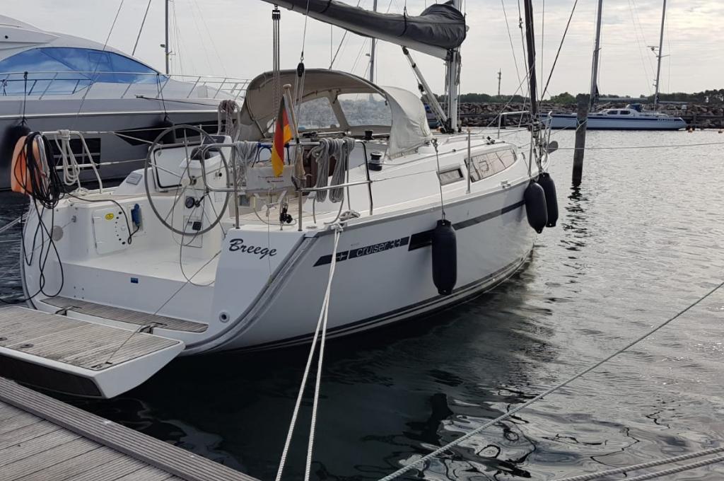 Original-Foto eines Kunden | Vercharterer hat mehrere baugleiche Yachten. Abweichungen sind möglich.