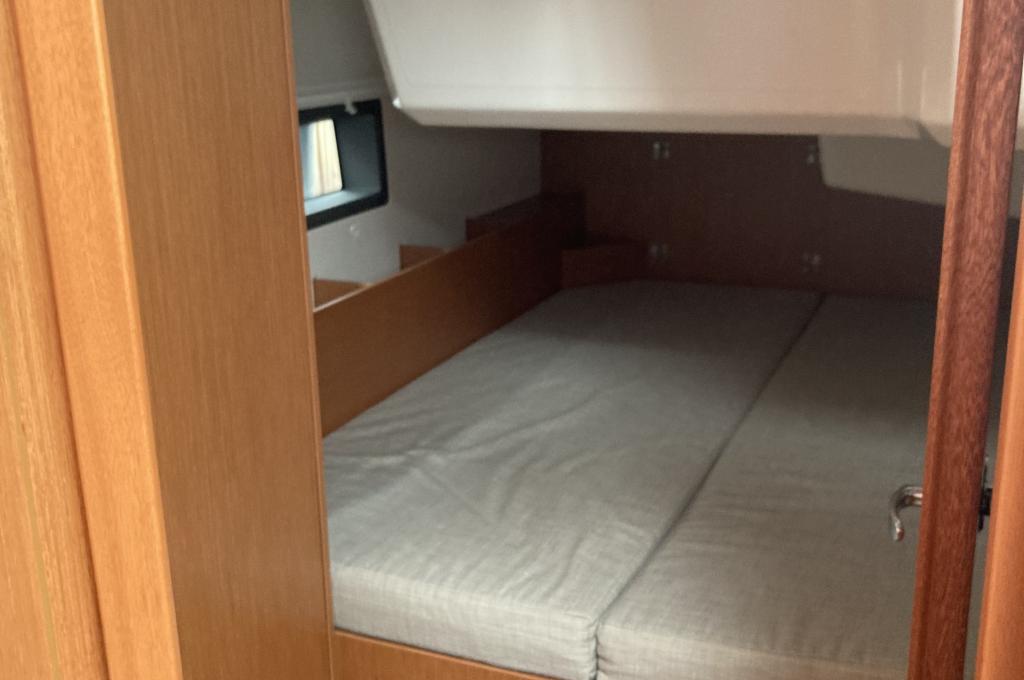 Original-Foto eines Kunden | Vercharterer hat mehrere baugleiche Yachten. Abweichungen sind möglich.