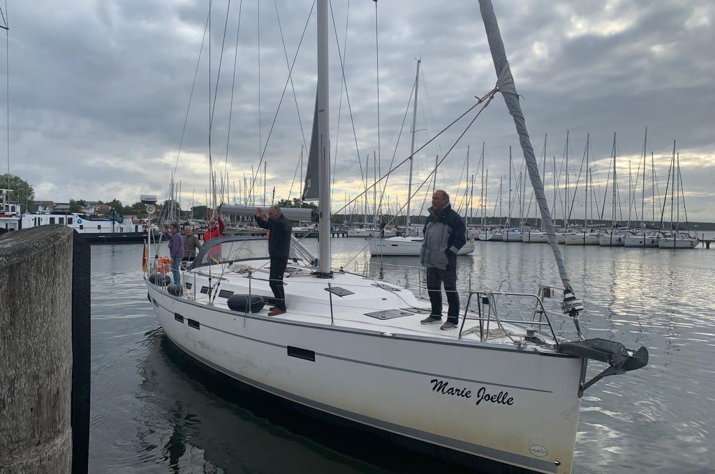 Original-Foto eines Kunden | Vercharterer hat mehrere baugleiche Yachten. Abweichungen sind möglich.