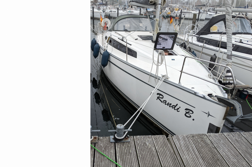 Original-Foto eines Kunden | Vercharterer hat mehrere baugleiche Yachten. Abweichungen sind möglich.