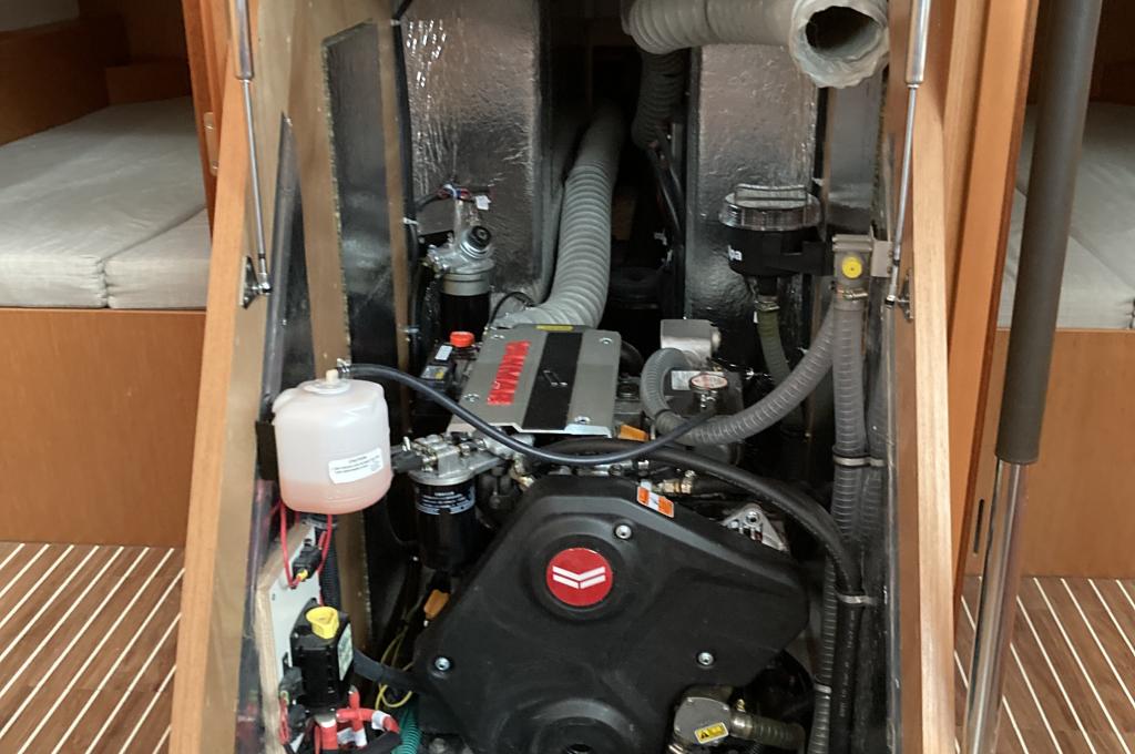 Original-Foto eines Kunden | Vercharterer hat mehrere baugleiche Yachten. Abweichungen sind möglich.