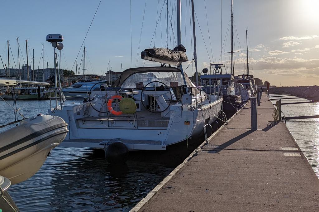 Original-Foto eines Kunden | aufgenommen am 10.08.2023 | Vercharterer hat mehrere baugleiche Yachten. Abweichungen sind möglich.