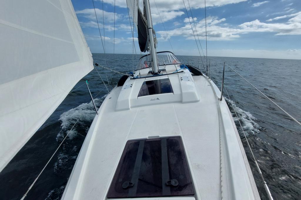 Original-Foto eines Kunden | Vercharterer hat mehrere baugleiche Yachten. Abweichungen sind möglich.