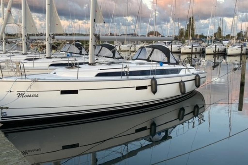 Original-Foto eines Kunden | Vercharterer hat mehrere baugleiche Yachten. Abweichungen sind möglich.